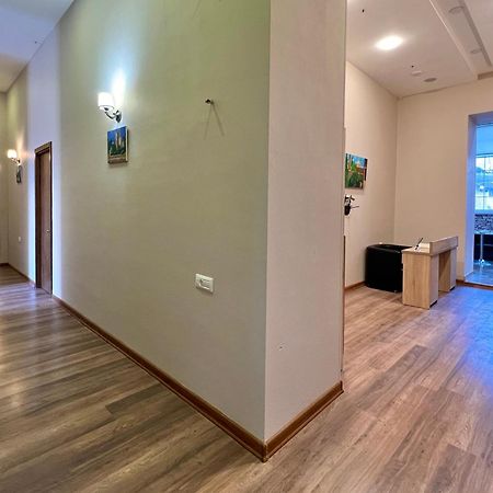 Central Apartment Баку Екстериор снимка