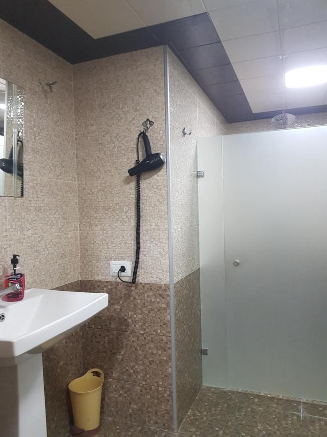 Central Apartment Баку Екстериор снимка