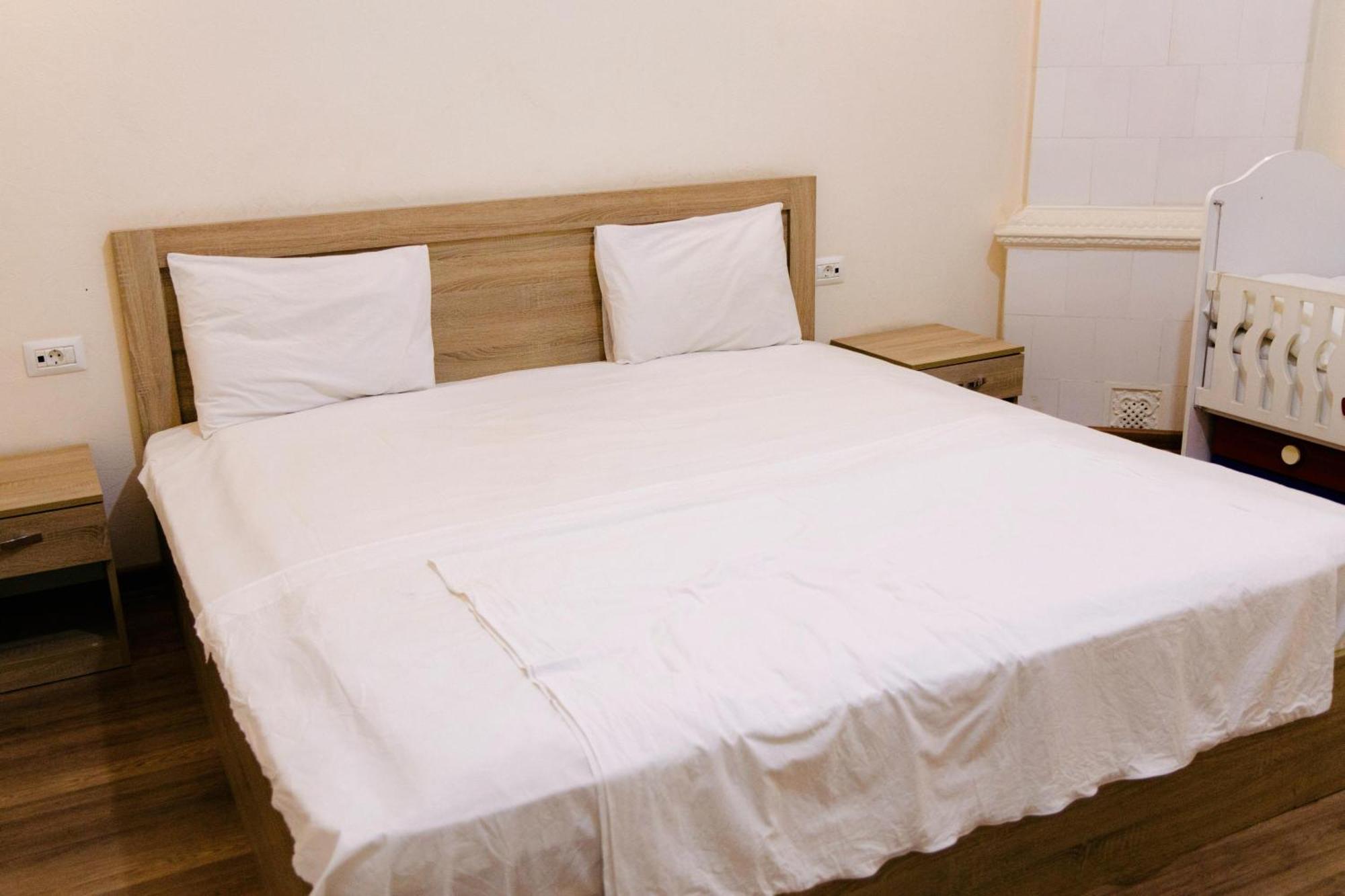 Central Apartment Баку Екстериор снимка