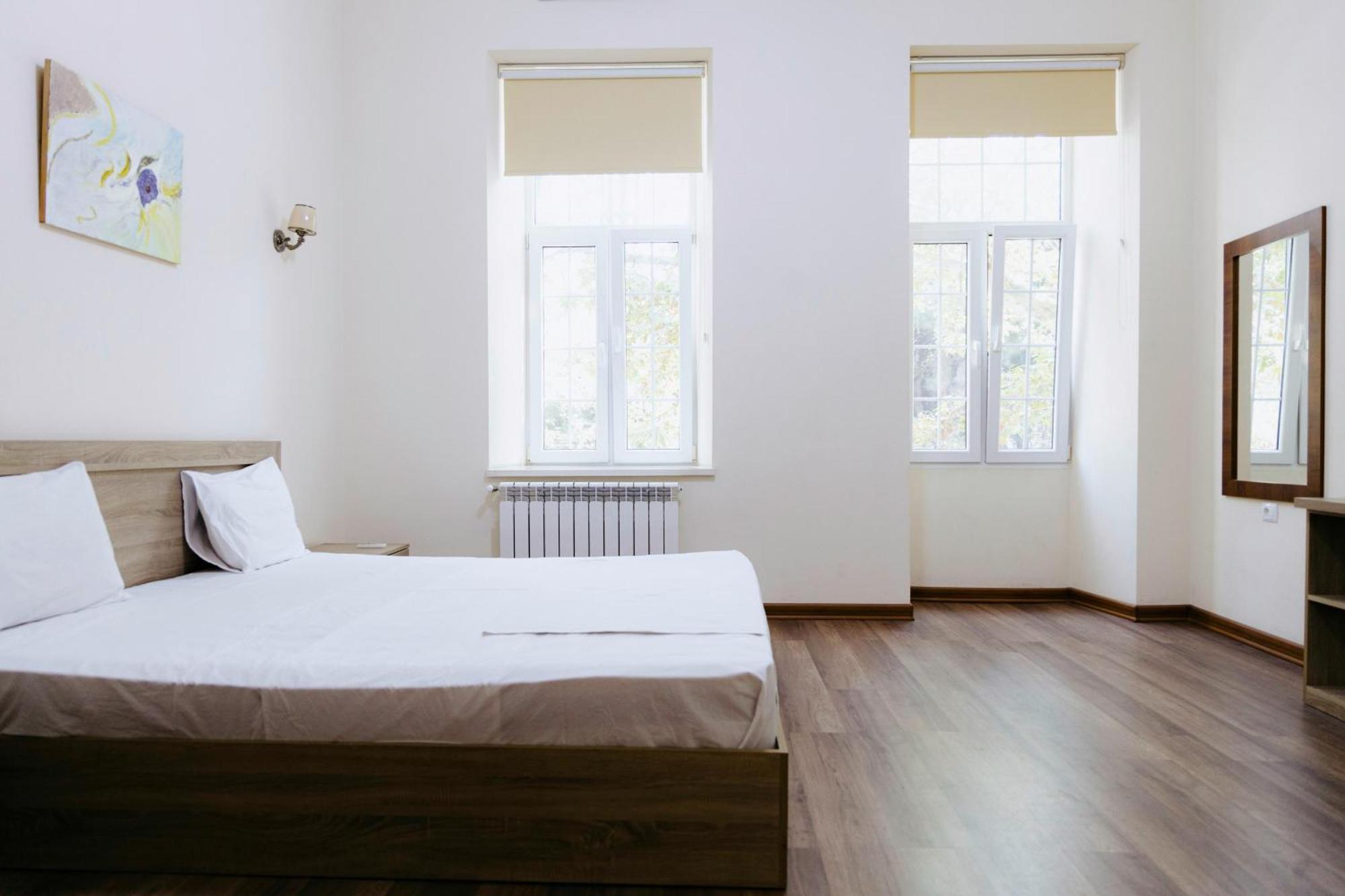 Central Apartment Баку Екстериор снимка