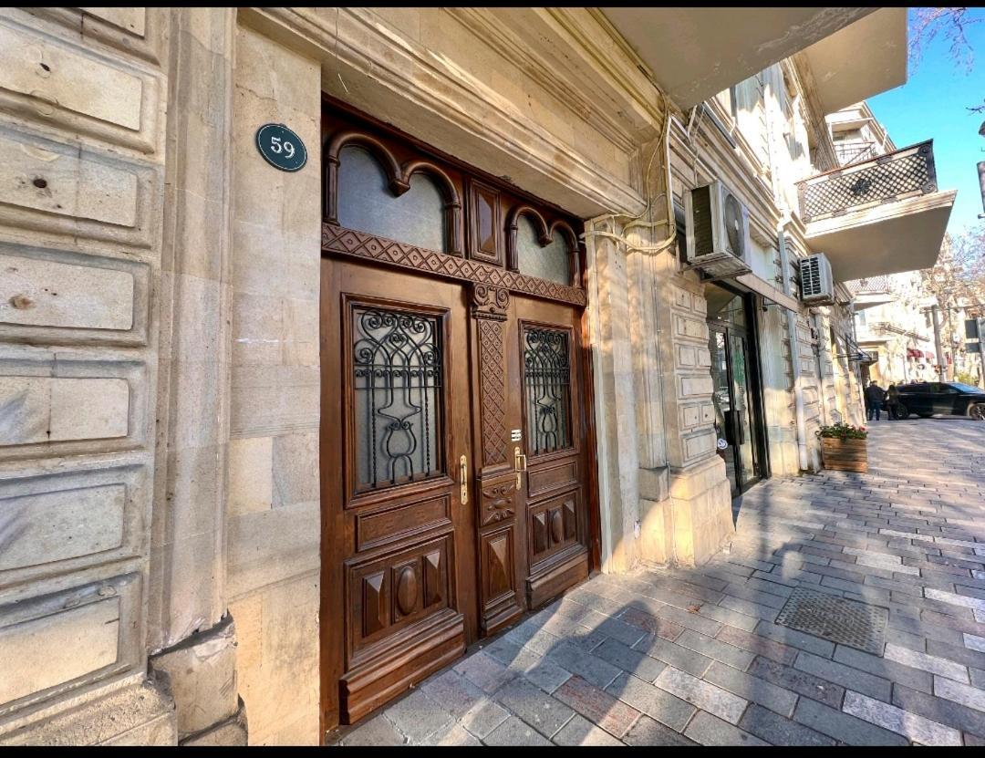 Central Apartment Баку Екстериор снимка