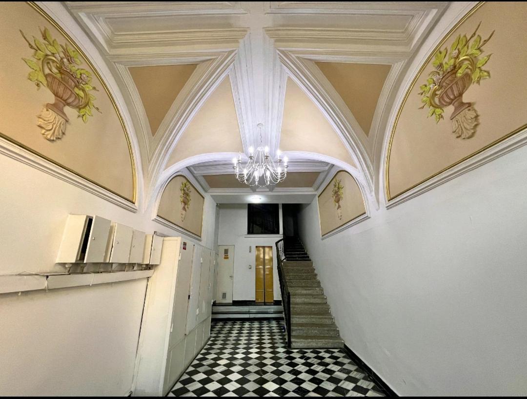 Central Apartment Баку Стая снимка